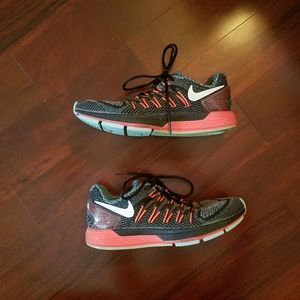 nike air zoom odyssey women's running shoes 8.5